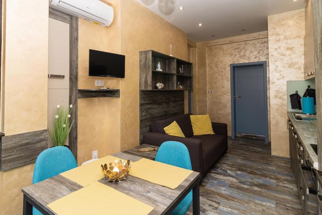 Unique Central 1 Bedroom Flat ソフィア エクステリア 写真