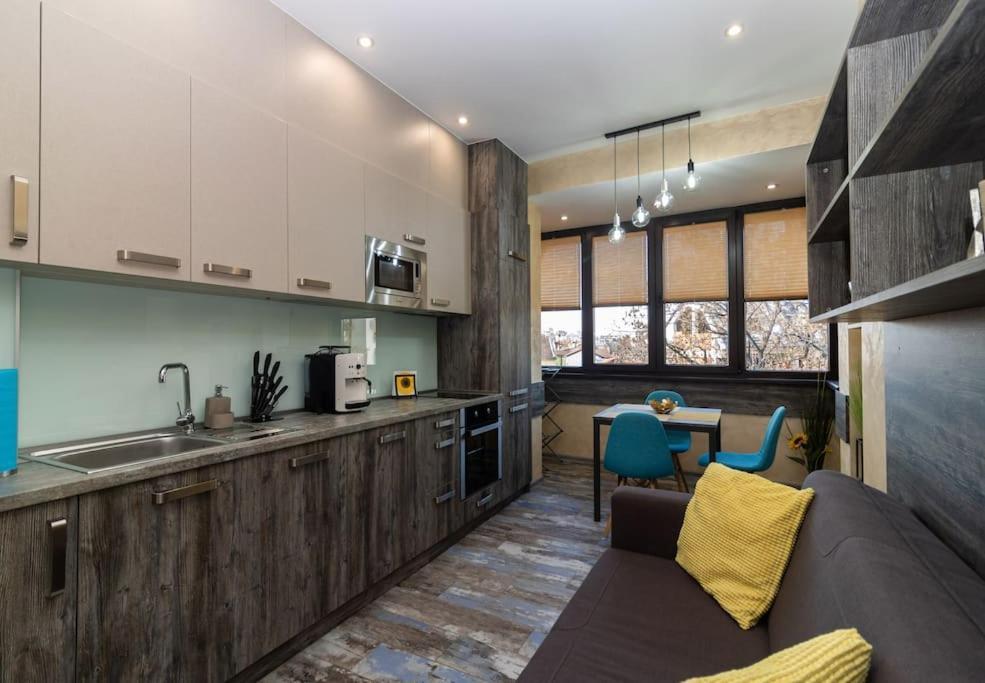 Unique Central 1 Bedroom Flat ソフィア エクステリア 写真